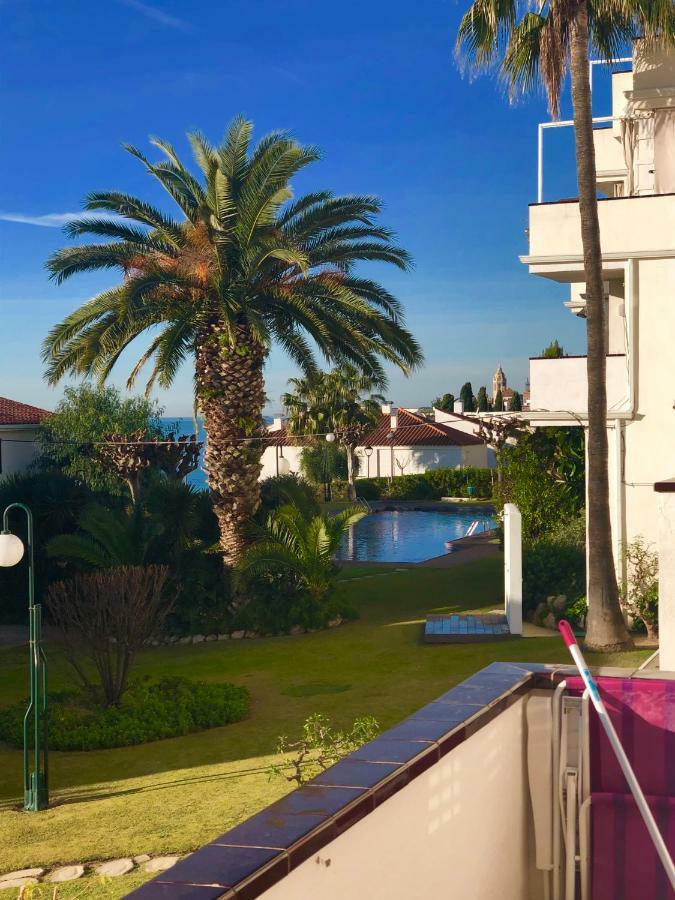 Apartamento Cala Balmins Sea View Sitges Exterior foto